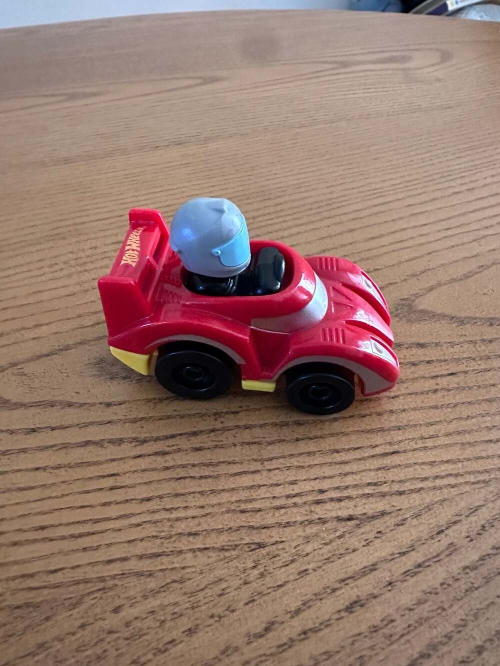 Fisher-Price Little People Hot Wheels Racing Loops Tower Red Race Car